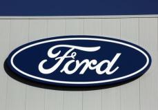 米自動車労組、スト拡大を警告　カナダ労組はフォードとの交渉延長