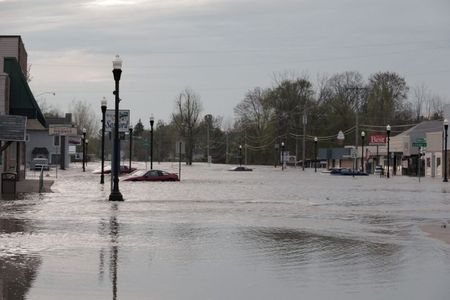米ミシガン州で「500年に一度」の洪水被害、最高水位1.5ｍ