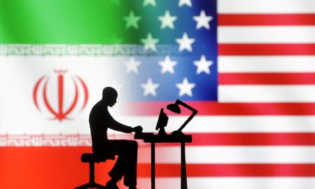 米大統領選、両陣営にイランがサイバー工作　政府発表