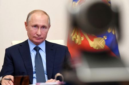 ロシアのプーチン氏、再選目指し出馬する可能性否定せず＝通信社