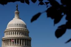 米下院、国防歳出関連法案を否決　政府機関閉鎖迫る
