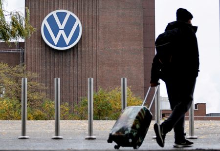 独ＶＷ、リストラ策巡り3回目の労使交渉　合意なければスト突入も