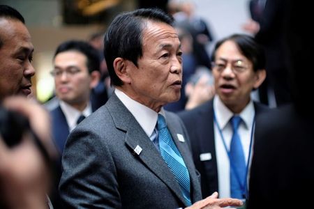 21年度概算要求方針、コロナ対応は枠設定せず＝麻生財務相