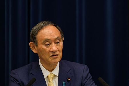 五輪開会式「予定通り実施すべき」と菅首相、演出担当の解任受け