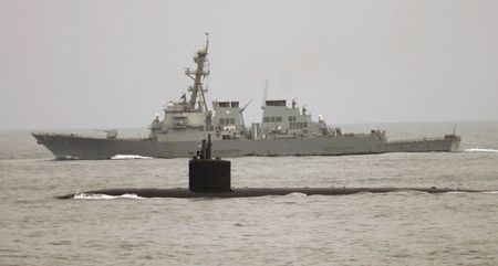 米原子力潜水艦が韓国・済州島に入港＝聯合ニュース
