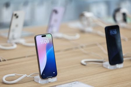 ロ政府、ｉＰｈｏｎｅの1―9月の購入契約額4倍超に