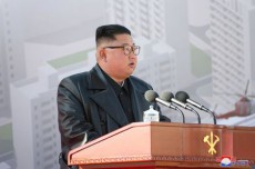 北朝鮮メディア、22日も金委員長の動静伝えず　健康不安説くすぶる