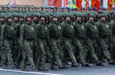 契約軍人の給与、年6万ドルに引き上げ　平均の5倍超＝モスクワ市