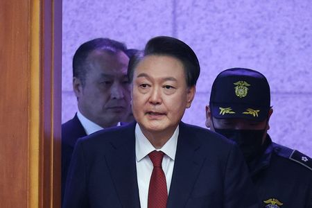 韓国捜査当局、尹大統領を送検　内乱首謀や職権乱用で起訴求める