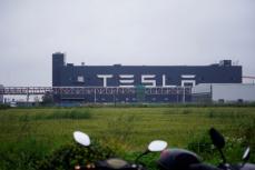 テスラ上海工場、モデルＹ生産を2桁削減　需要低迷