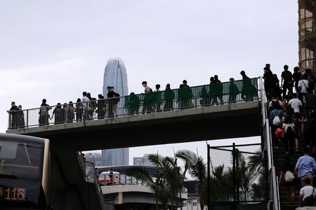 香港デモの一部は「本質的にテロリスト」＝中国外務省出先機関