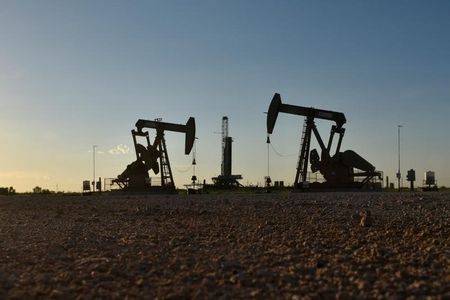 原油先物は上昇、米経済改善の兆しなどが支援