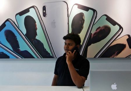 米アップル、来月にインドでオンライン販売開始＝ブルームバーグ