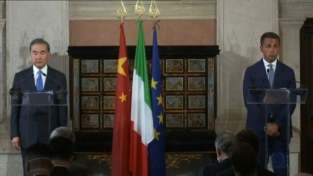 中国・イタリア外相が会談、より緊密な関係構築を確認