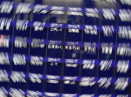 日経平均は反落、457円安　ＦＯＭＣ控え警戒　ウクライナ情勢も影響