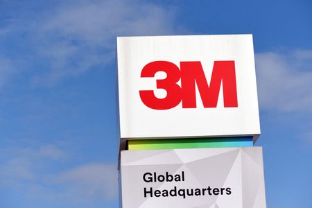 米３Ｍ、四半期決算は予想上回る　コロナ感染拡大でマスク需要増