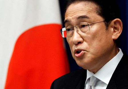 岸田首相、26日に自動車関係者と供給網や賃上げなどで意見交換