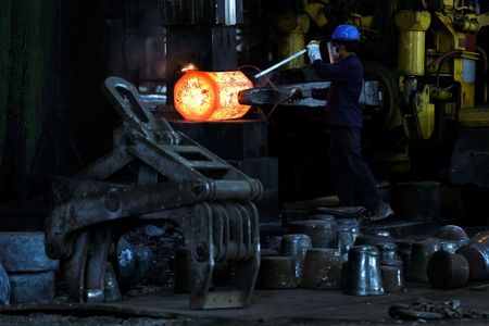 インド総合ＰＭＩ、10月は伸び加速　製造業の需要が改善