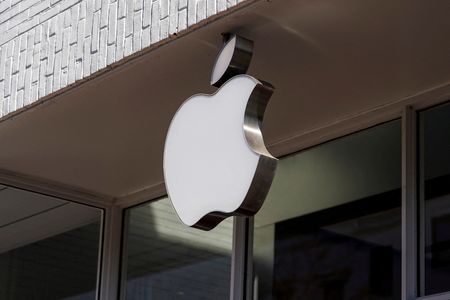 アップル、グーグル独禁法裁判への介入申請　収益への影響懸念