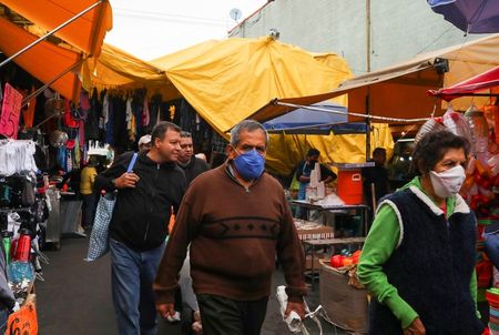 メキシコ、新型コロナ死者が2.5万人突破　感染者数約20.3万人