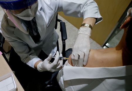 韓国政府、インフル予防接種を国民に求める　死亡との因果関係否定
