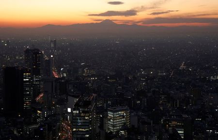 日銀点検を読む：期待インフレに考慮、フォワードガイダンス見直しも＝下田・一橋大特任教授