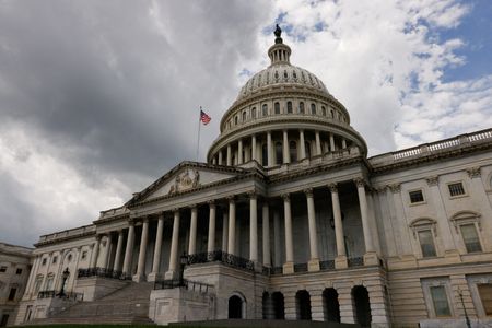 米下院共和党、次のつなぎ予算へ調整　政府閉鎖回避目指す