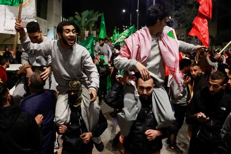 ハマス、新たに人質17人解放　4歳の米国人少女も