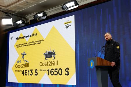 ウクライナ兵器生産、昨年3倍増　今年は弾薬拡大方針＝戦略産業相