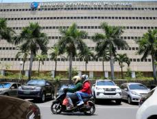 フィリピン中銀、予想通り金利据え置き　8月に利下げの公算