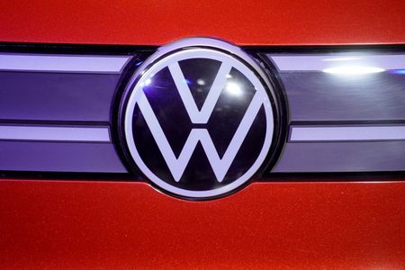 独ＶＷ、通期利益率見通しを下方修正　乗用車部門の業績不振で