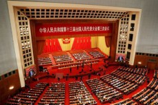 中国全人代、香港国家安全法の制定方針を採択