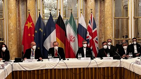 核合意再建協議、他の当事国が誠実さ示せば合意可能＝イラン外相