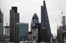 英、銀行・保険規制緩和計画を発表　ブレグジット後の投資促進へ