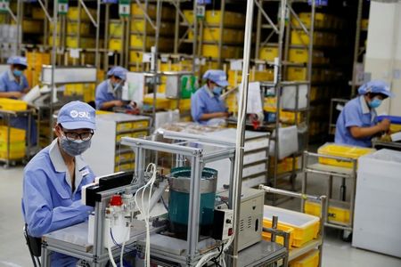 中国製造業ＰＭＩ、2月は50.6に低下　昨年5月来の低水準