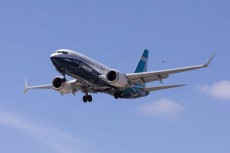 米ボーイング、７３７ＭＡＸの試験飛行開始　運航承認へ前進