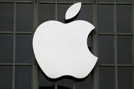 アップル、四半期利益・売上高が予想超え　ｉＰｈｏｎｅ販売好調