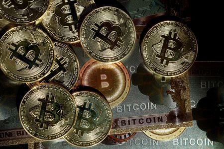 チェコ中銀、ビットコインを外貨準備に　総裁が提案へ＝ＦＴ