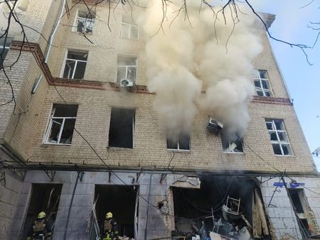 北東部スムイの病院にロシアの攻撃、10人死亡＝ウクライナ当局