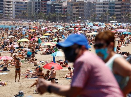スペイン首相、封鎖措置「最後の延長」を計画　6月21日まで