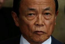 為替動向「緊張感もって注視」、水準はコメントせず＝麻生財務相