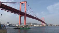 「東洋一のつり橋」と呼ばれた橋は今・・・赤色がピンクに、重さ１キロの金属片が落下９年間大規模修繕なし「早期無料化の代償」か