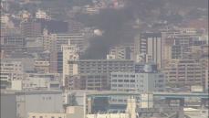 大きな火柱と黒煙　住宅地で住宅５棟焼く火災「２階建ての１階から出火」福岡市東区