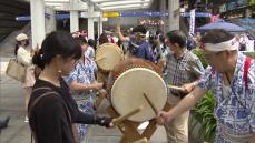 小倉駅前に「おもてなし太鼓」　小倉祇園太鼓に合わせ太鼓を体験