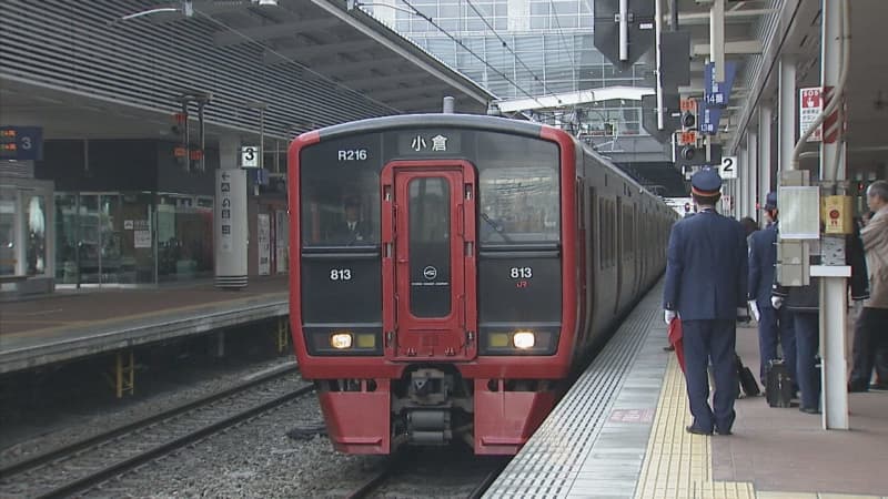 お盆の臨時列車運行のため…ＪＲ駅にある列車案内の「のりば」を誤表示　利用客が乗車できず　利用客からの申し出で発覚