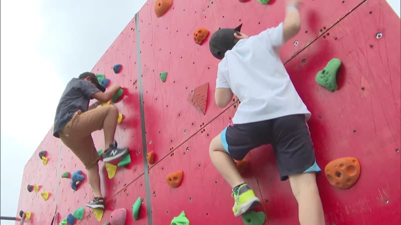 １４日は「スポーツの日」ボルダリング・モルック・・・　小学生たち５００人が参加して体験！