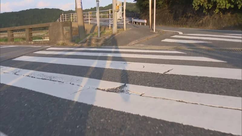 意識不明の重体となったのは中学2年の女子生徒（13）　登校中に事故に遭遇　横断歩道で軽乗用車にはねられる