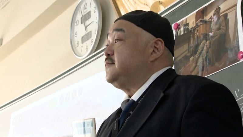 「自分がまず幸せになったら、今度は困っている人を助けてほしい」医師・中村哲に心酔した高校教師（４９）の問い　「人はなぜ学ぶのか」生徒の答えは・・・