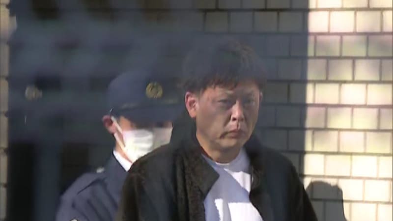 中学生２人殺傷事件　逮捕の男が店内見える位置に駐車　襲撃する機会うかがっていた可能性