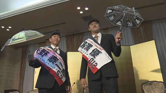 ドラフト指名の愛媛MP・矢野選手と廣澤投手がヤクルトと仮契約